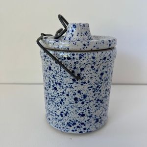Vintage speckled stoneware farmhouse crock